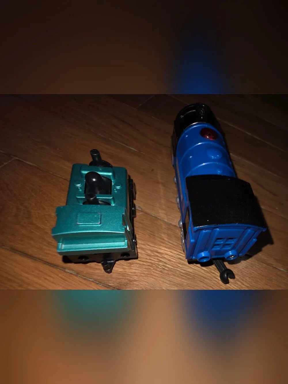 2PC VINTAGE LOCAMOTIVE TOY'S R US IMAGINARIUM EXPRESS &  TOYSMITH LOCO MOTION